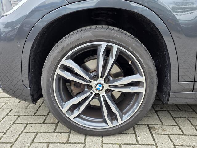 BMW X1 sDrive18i M-Sport + VOLLEER + HEAD UP + CAMERA + NAVIGATIE