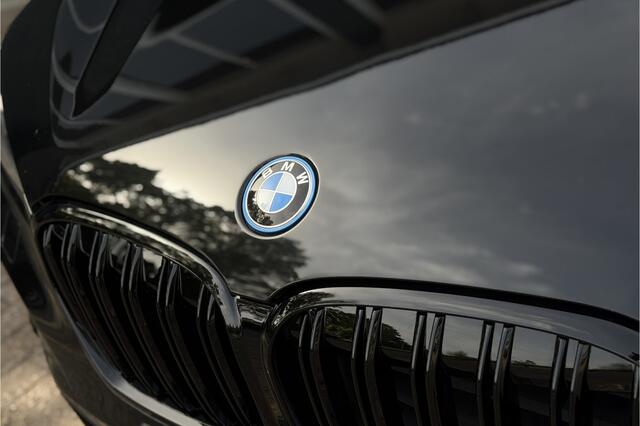 BMW X1 xDrive25e M-Sport | Panodak | Head-Up | Camera | Adaptive Cruise | Comfort Access