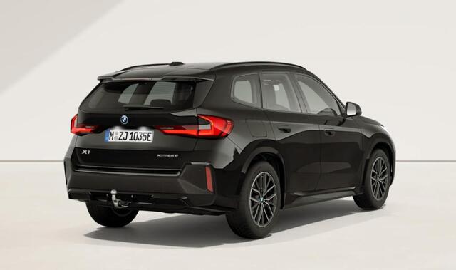 BMW X1 xDrive25e M Sport - Trekhaak - Driving Assistant Plus - Premium Pack - Elektrisch verwarmde voorstoelen - Sportstoelen - Grootlichtassistent -