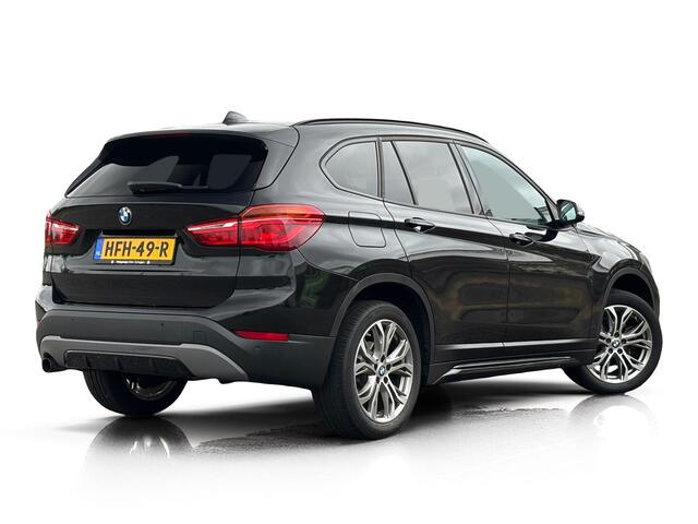 BMW X1 sDrive18i Executive ? Pano ? H/K ? Sportstoelen