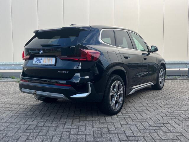 BMW X1 xDrive25e Panorama dak / Electr.Trekhaak / NAP