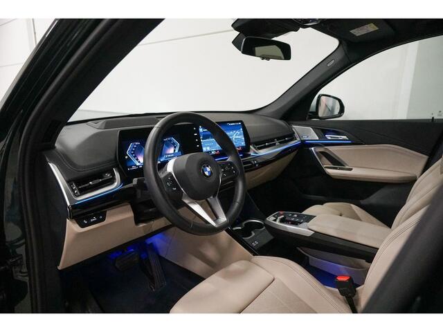 BMW X1 sDrive18i Panoramadak | Harman Kardon | Head Up | Stuurverwarming
