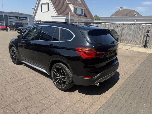 BMW X1 sDrive18i High Executive