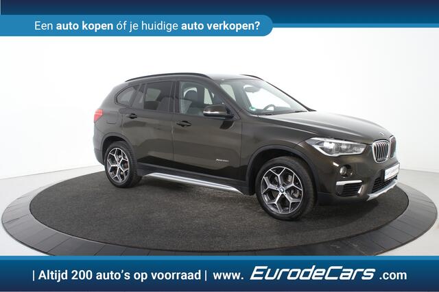 BMW X1 xDrive20i *2e Eigenaar*4x4*Trekhaak*Leer*Camera*