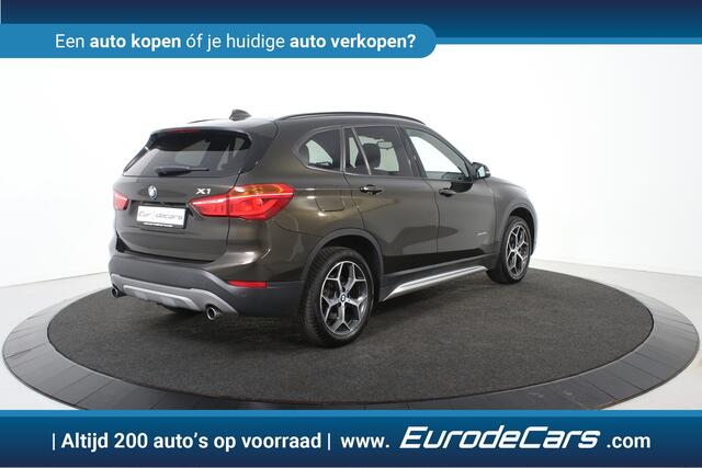 BMW X1 xDrive20i *2e Eigenaar*4x4*Trekhaak*Leer*Camera*