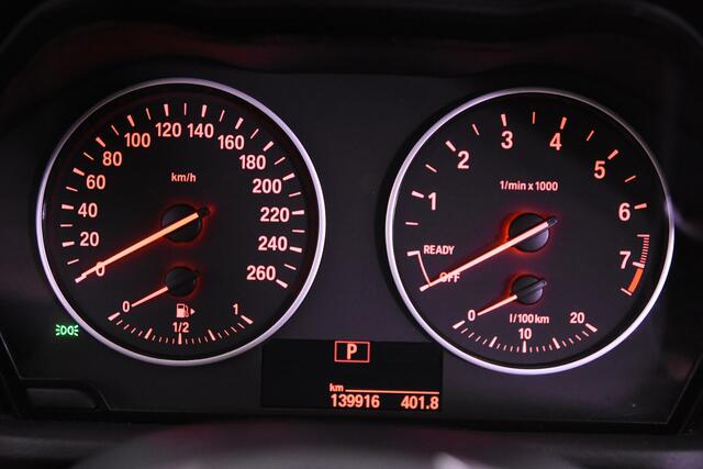 BMW X1 xDrive20i *2e Eigenaar*4x4*Trekhaak*Leer*Camera*