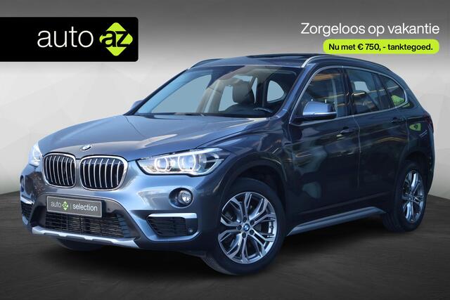 BMW X1 xDrive20i High Executive / Panorama / Sportstoelen