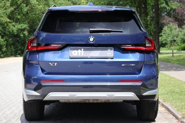 BMW X1 sDrive18i Elektrische trekhaak, Adaptieve LED, Stuurwielverwarming, DAB, X-Line, Keyless, Memorystoelen, etc.