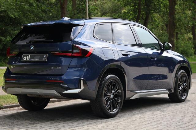 BMW X1 sDrive18i Elektrische trekhaak, Adaptieve LED, Stuurwielverwarming, DAB, X-Line, Keyless, Memorystoelen, etc.