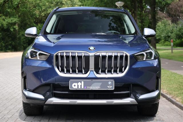 BMW X1 sDrive18i Elektrische trekhaak, Adaptieve LED, Stuurwielverwarming, DAB, X-Line, Keyless, Memorystoelen, etc.