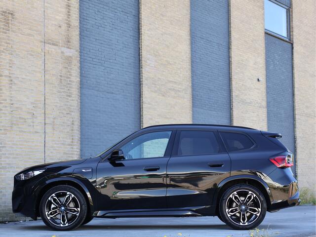 BMW X1 xDrive30e M Sport | Assisted Driving | Harman/Kardon | Trekhaak | 19" M wielen |