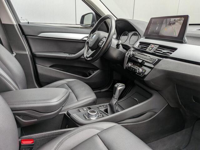BMW X1 xDrive25e High Executive Edition | HUD | Leer | LED | Keyless | 1e Eig