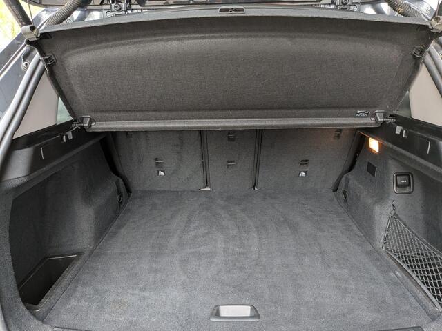 BMW X1 xDrive25e High Executive Edition | HUD | Leer | LED | Keyless | 1e Eig