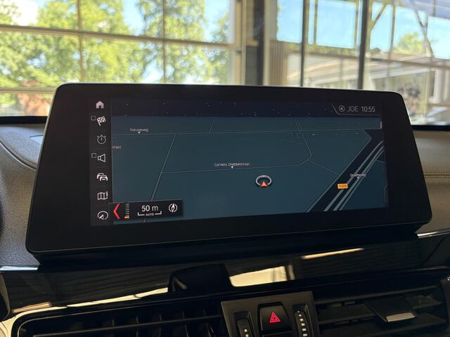 BMW X1 xDrive25e eDrive Edition M pakket, Adapt Cruise, Head up display, Pano, 19inch