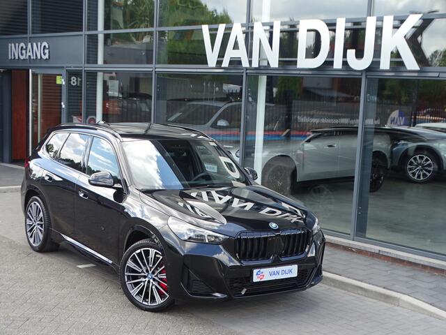 BMW X1 xDrive30e Pano dak Elek Trekhaak M sportpakket Pro Innovation Pack Guidance Paket Travel Paket 20''LM Velgen