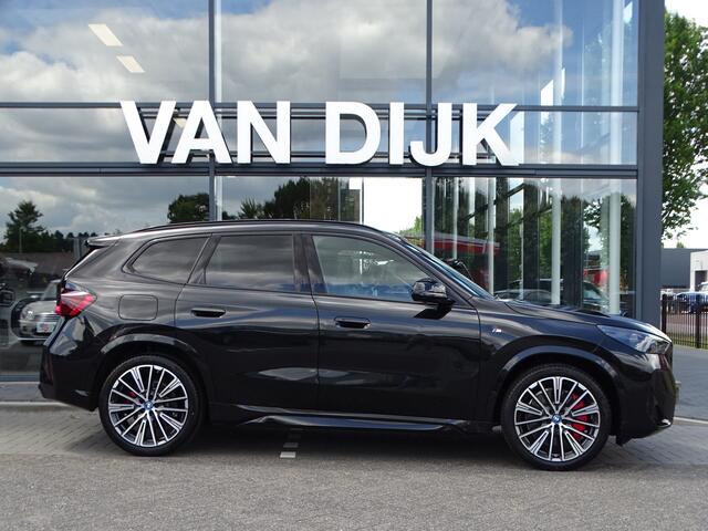 BMW X1 xDrive30e Pano dak Elek Trekhaak M sportpakket Pro Innovation Pack Guidance Paket Travel Paket 20''LM Velgen