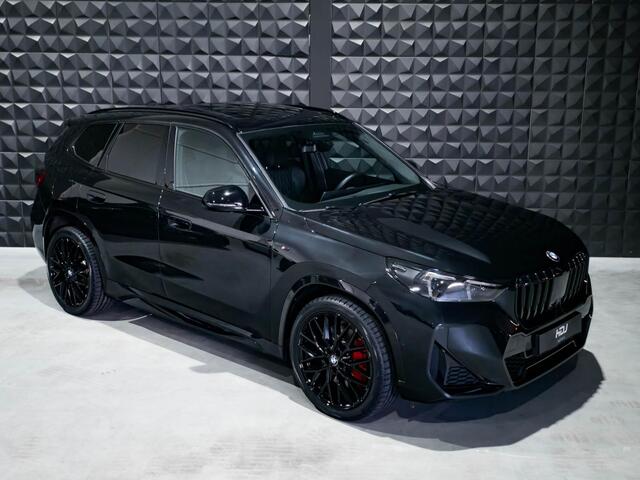 BMW X1 xDrive30e M Sport Pro | Pano | 20"| Trekh | Memory | Drive Pro | H/K | HUD | Ad. Li. | Topv |