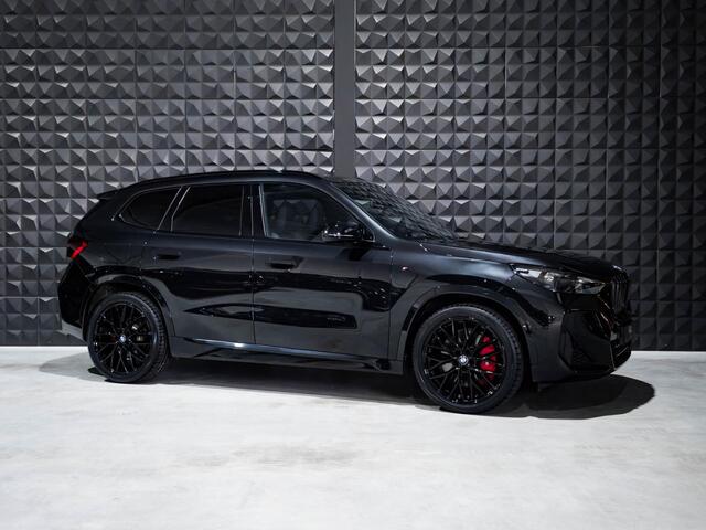 BMW X1 xDrive30e M Sport Pro | Pano | 20"| Trekh | Memory | Drive Pro | H/K | HUD | Ad. Li. | Topv |