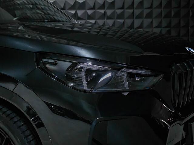 BMW X1 xDrive30e M Sport Pro | Pano | 20"| Trekh | Memory | Drive Pro | H/K | HUD | Ad. Li. | Topv |
