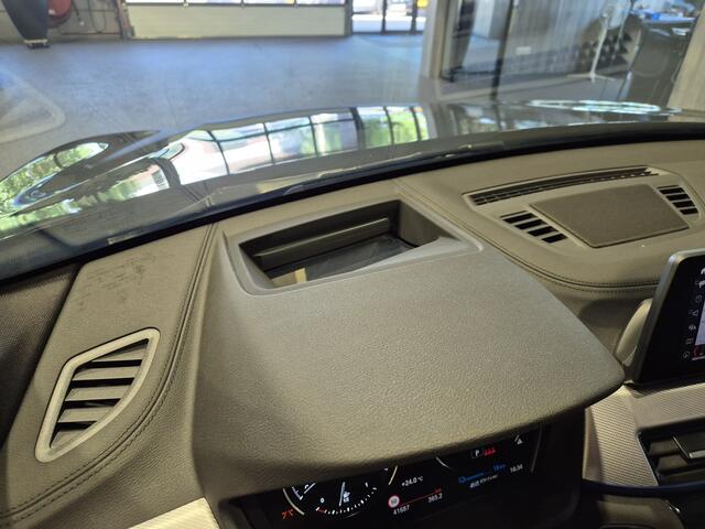 BMW X1 xDrive25e High Executive M-Sport | Panorama | HUD | Navigatie | Stoelverwarming