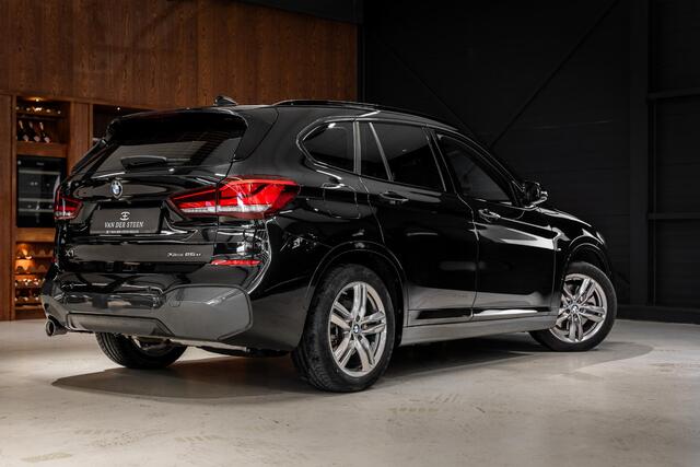 BMW X1 xDrive25e High Executive M Sport | Leder | Afn. Trekhaak