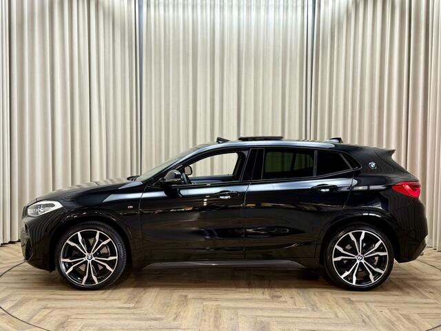 BMW X2 xDrive20i High Executive *M-Sport* Panoramadak / Alcantara / Harman/Kardon / Keyless / Head-Up / Camera / Cruise / Navigatie / Stoelverw.