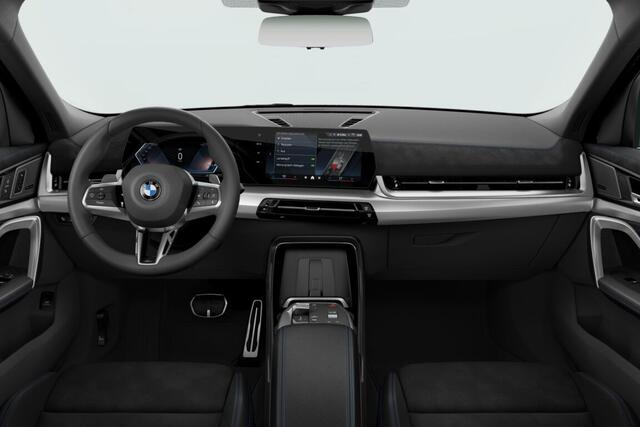BMW X2 sDrive20i | M Sport Pro | Premium Pack | Comfort Pack | Trekhaak