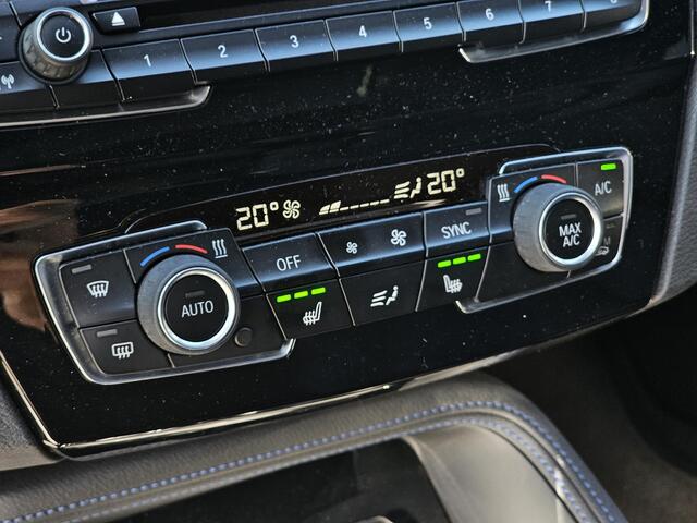 BMW X2 sDrive20i High Executive / PANO / HUD / M-SPORT