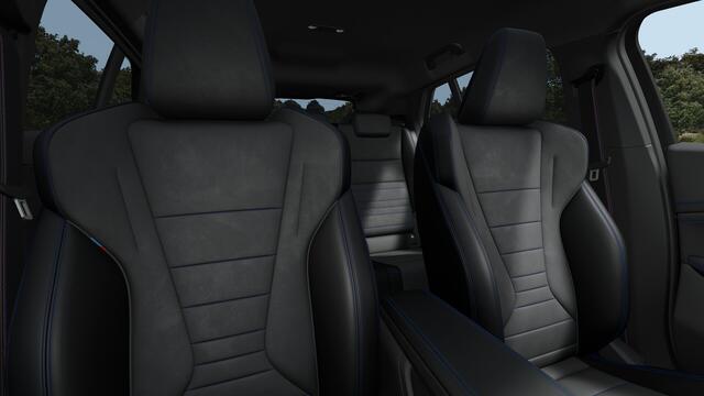 BMW X2 iX2 eDrive20 M Sport / Trekhaak / Sportstoelen / Achteruitrijcamera / M Adaptief onderstel / Comfort Access / Adaptieve LED / Stoelverwarming