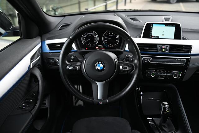 BMW X2 sDrive18i High Executive M Sport Automaat / Sportstoelen / Stoelverwarming / LED / Cruise Control / 19" LMV