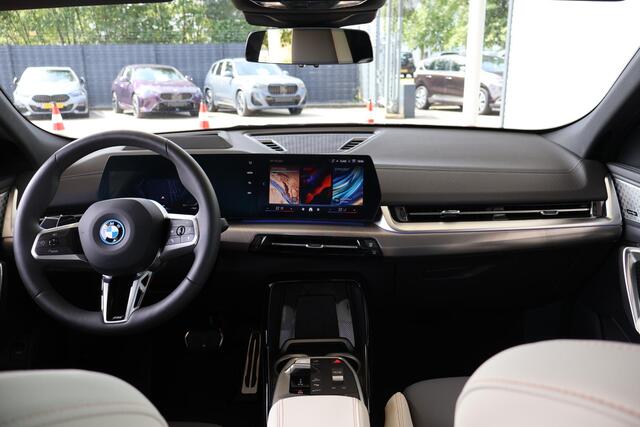 BMW X2 iX2 xDrive30 | M Sportpakket Pro | Premium Pack