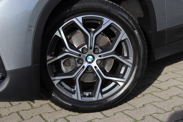 BMW X2 sDrive18i Business Edition Plus | Camera | DAB | 18 Inch | Fabrieksgarantie