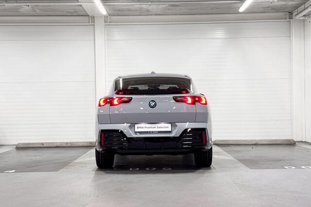 BMW X2 iX2 eDrive20 | M-Sport Pro | Innovation Pack | Comfort Pack | Driving Assistant Plus | Harman/Kardon | Panoramadak | Comfort Access