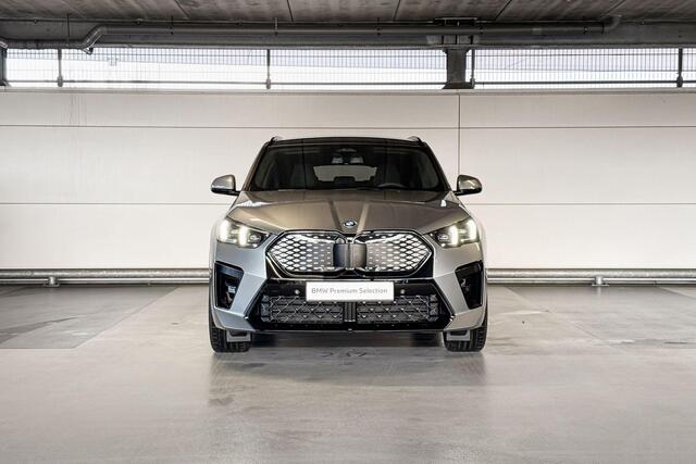 BMW X2 iX2 eDrive20 67 kWh M Sport Edition | M Sportpakket Pro | Premium Pack | Comfort Pack | Trekhaak