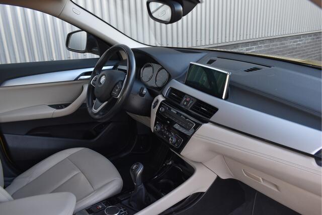 BMW X2 sDrive18i Executive Edition Head up, Afn. trekhaak, Elek. achterklep, Leder, Cruise, PDC