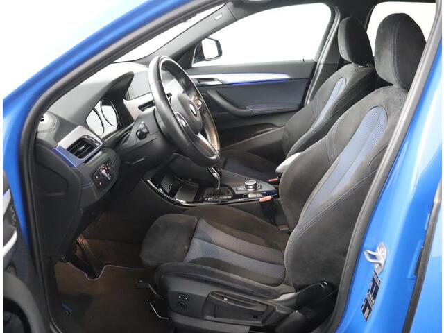 BMW X2 SDrive18i High Executive | Automaat | M-sport | 360° sensoren | Stoelverwarming | Navigatie