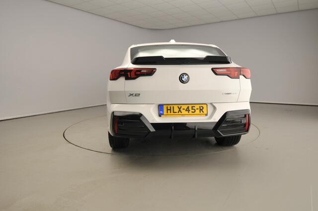 BMW X2 sDrive20i | M-Sportpakket | LED | Leder | Navigatie | Sportstoelen | Elektr. zetels | Keyles go | DAB | Harman-kardon sound | Alu 19 inch