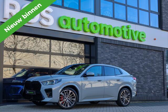 BMW X2 sDrive20i M-Sport | NIEUWSTAAT! | BTW | PANO | HUD | ELEK TREKHAAK | CAMERA ACHTER | SHADOW LINE |