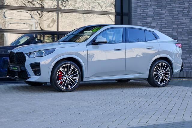 BMW X2 sDrive20i M-Sport | NIEUWSTAAT! | BTW | PANO | HUD | ELEK TREKHAAK | CAMERA ACHTER | SHADOW LINE |