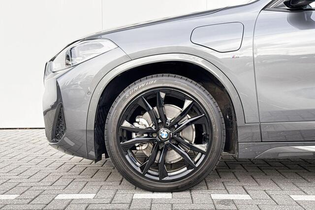 BMW X2 xDrive25e M Sport | Panoramdak