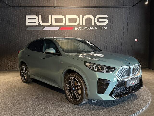 BMW X2 iX2 eDrive20 67 kWh | M-sport | Camera |