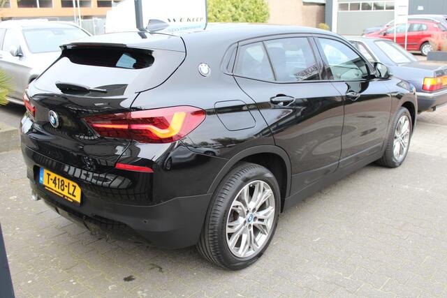 BMW X2 sDrive18i High Executive Navi Clima Led Stoelvw 18inch Pdc