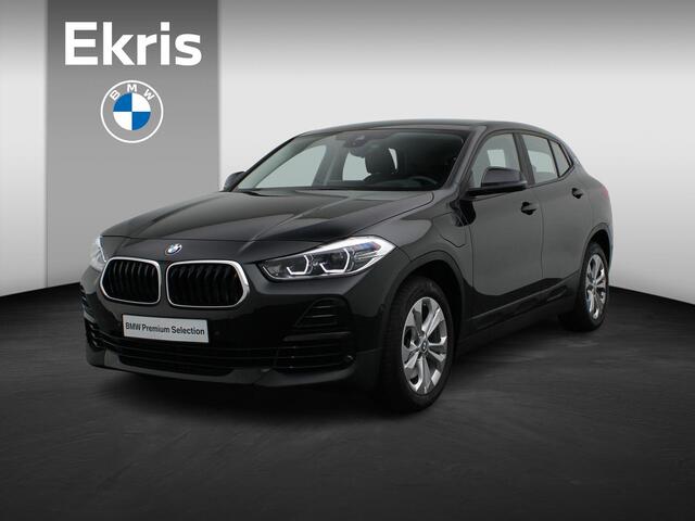 BMW X2 xDrive25e Spiegels Elektrisch Inklapbaar | Achteruitrijcamera | Verwarmde Stoelen | Park Assistant | Head-Up Display | 17''