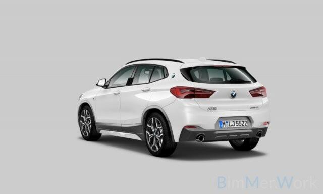 BMW X2 sDrive20i 192pk M-Sport,LED,Schuifdak,HUD,NaviPro,Stoelverw,Dealer OH,Clima,Cruise,