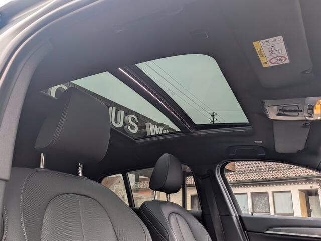 BMW X2 xDrive25e M-SPORT ** FROZEN GREY, LEDER, PANORAMA, H&K SOUND, VERW. ST, 19-inch LMV ** 1e EIG - UNFALLFREI ** ** INFORMEER OOK NAAR ONZE AANTREKKELIJKE FINANCIAL-LEASE TARIEVEN **