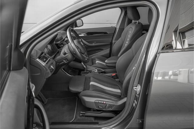 BMW X2 sDrive18i Automaat Sportstoel Stoel & Stuurverw Trekhaak