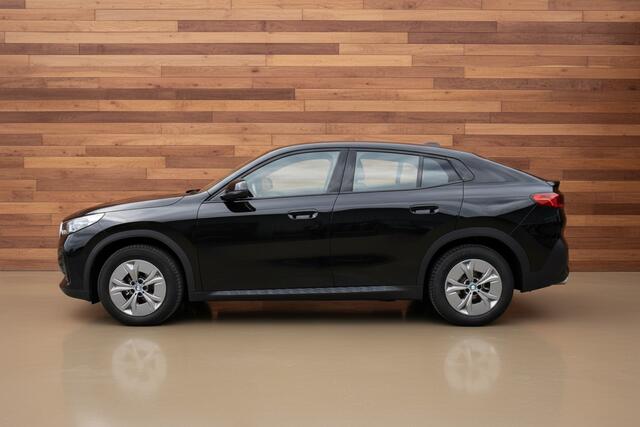 BMW X2 iX2 eDrive20 67 kWh | SOH 100%