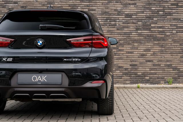 BMW X2 xDrive25e Aut. | M-Sport | Navi | Panorama | Leder | Camera | 19"LM | Saphire Zwart