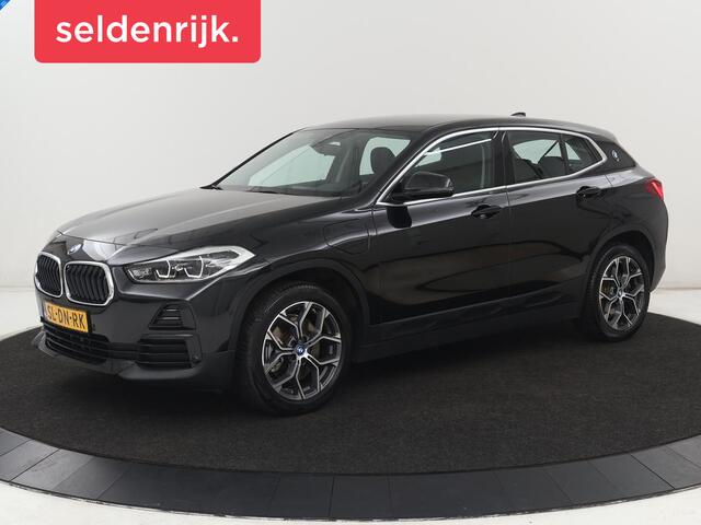 BMW X2 xDrive25e Executive | SOH 88% | Camera | Navigatie | Full LED | Park Assist | Climate control | Bluetooth | Cruise control | 18'' lichtmetalen velgen | PHEV | Plug In