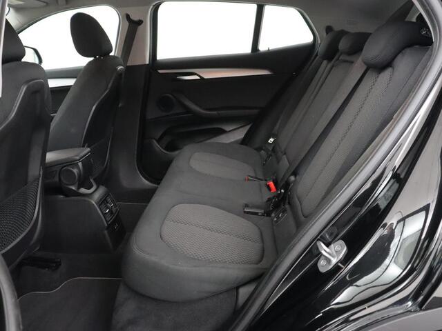 BMW X2 xDrive25e Executive | SOH 88% | Camera | Navigatie | Full LED | Park Assist | Climate control | Bluetooth | Cruise control | 18'' lichtmetalen velgen | PHEV | Plug In
